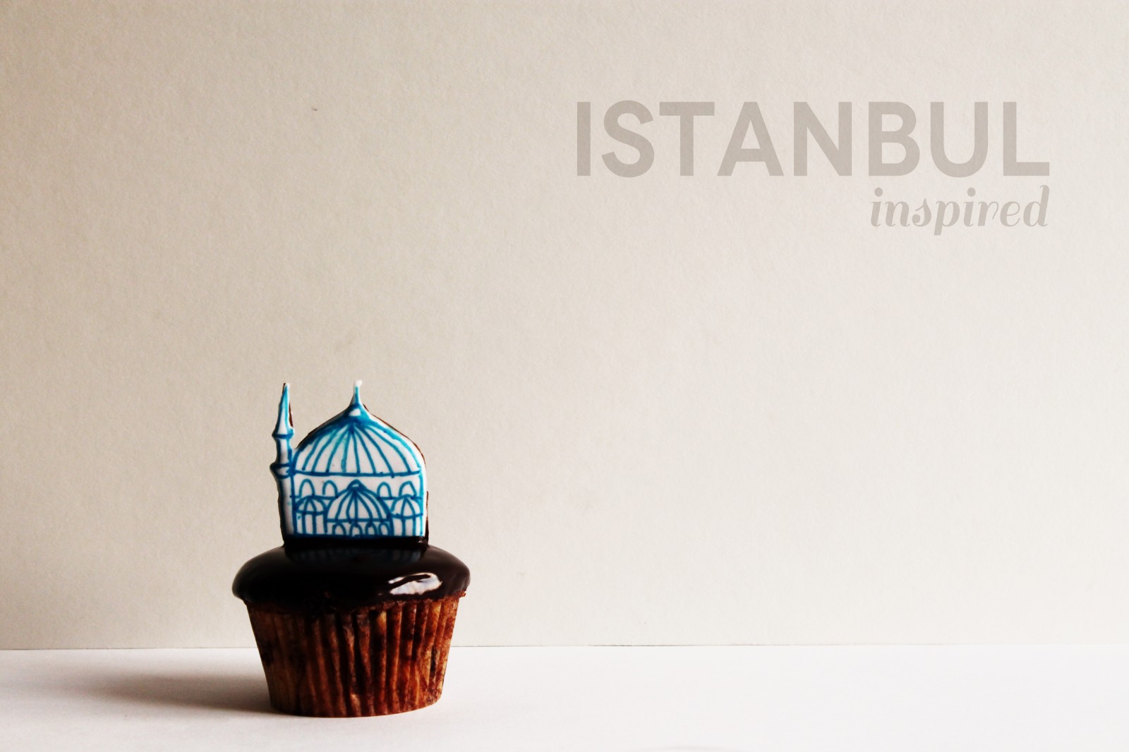 istanbul inspired cupcake toppers
