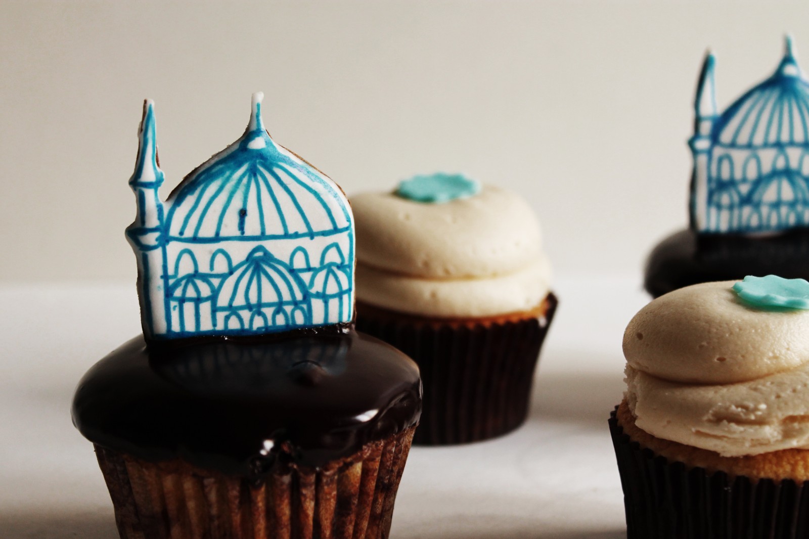 istanbul inspired cupcake toppers