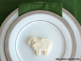 Chocolate Lamb Place Settings