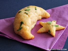 Crescent Star Garlic Bread Bites