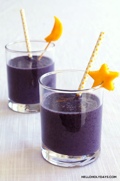 Purple smoothie is displayed in two glasses for Ramadan.