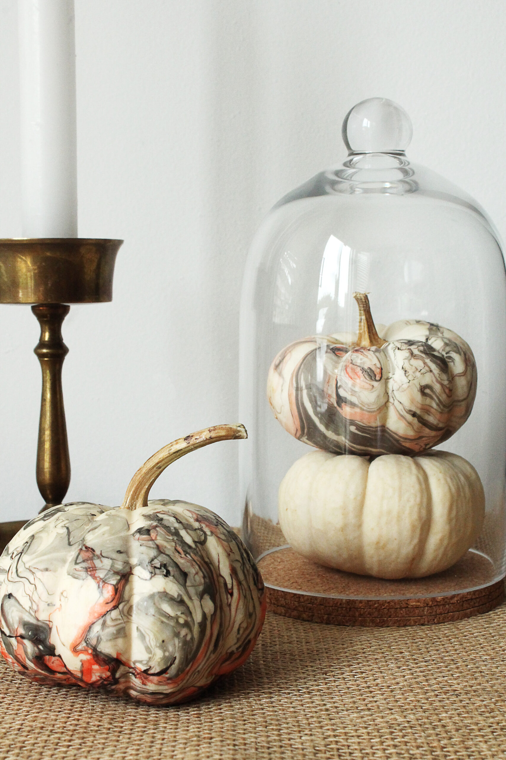 How to marbleize pumpkins